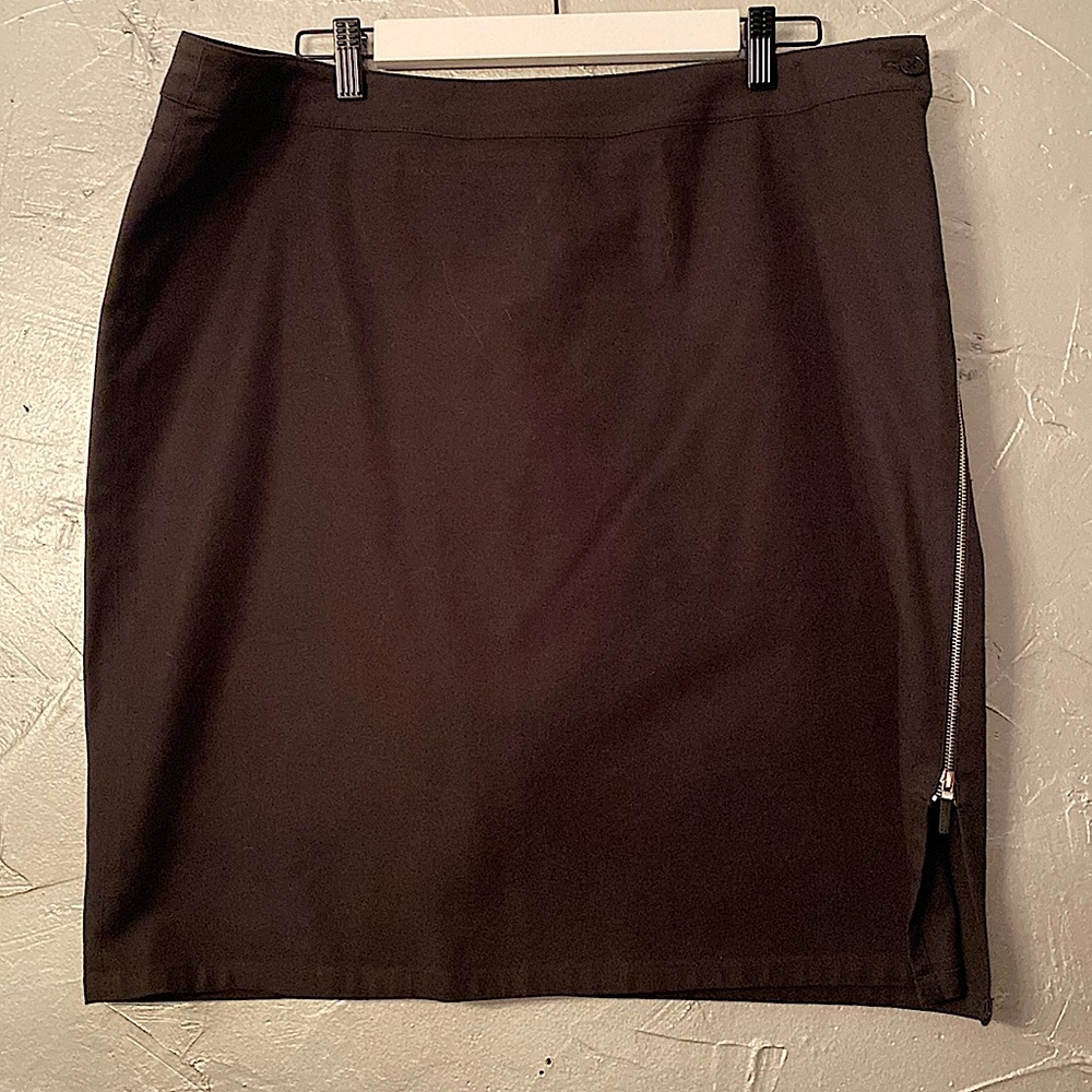 Ralph Lauren Skirt Dark Charcoal Silver Zipper Down Left Side sz 16
